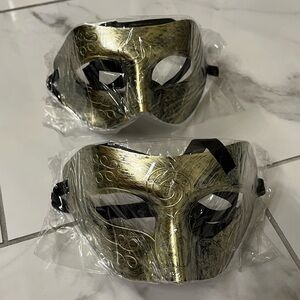 Gold Venetian-Style Men's Face Mask - Unbranded